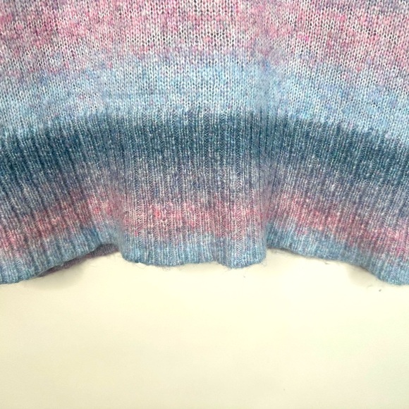 a.n.a‎ Women's Size L Long Sleeve V-Neck Color Block Chain Knit Sweater - Picture 4 of 15